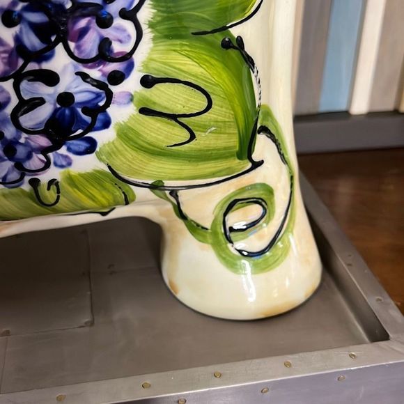 Vintage violets Turov Ceramic Hand Painted cow blooming in time for spring - Picture 6 of 13